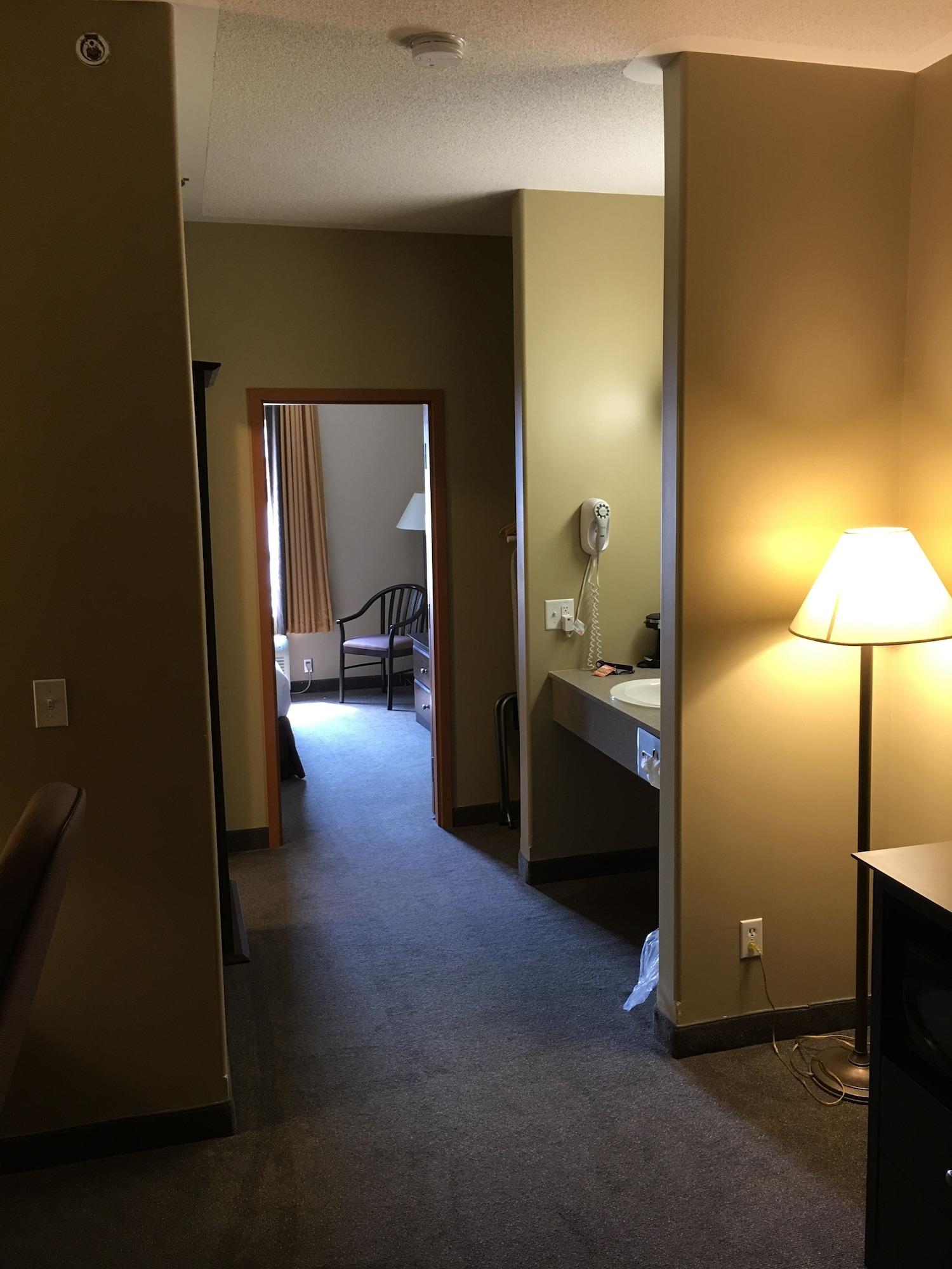 Hotel Super 8 By Wyndham Midland Esterno foto
