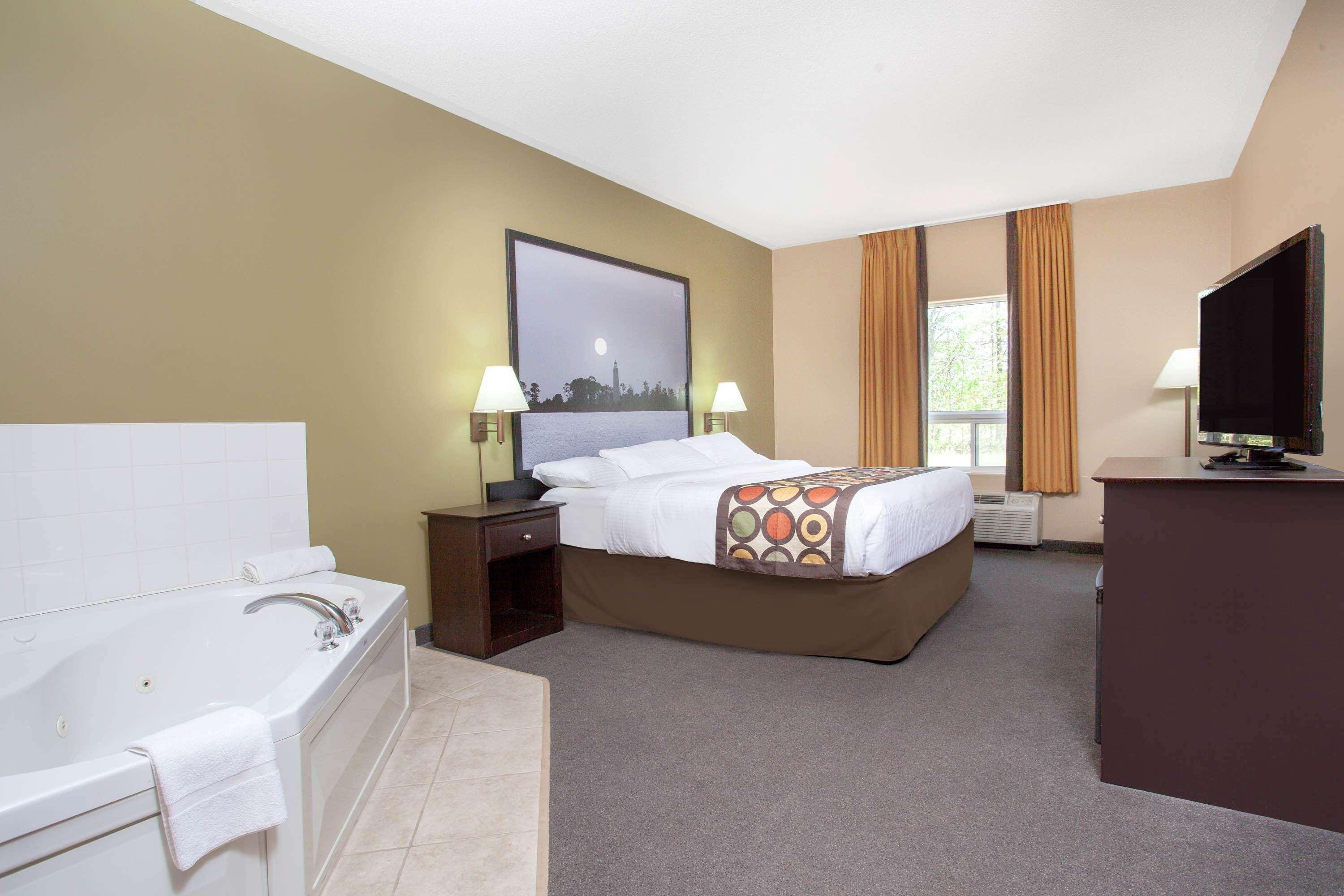 Hotel Super 8 By Wyndham Midland Esterno foto